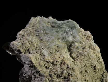 Quartz fumé et Byssolite, Aiguille Verte, Massif du Mont-Blanc, Chamonix, France.