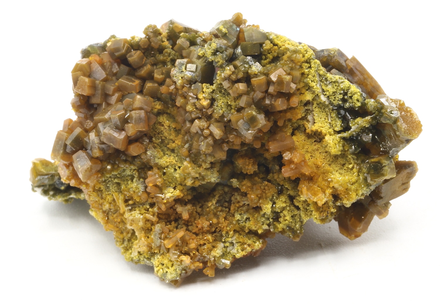 Pyromorphite vert brun, mine des Farges, Ussel, Corrèze.