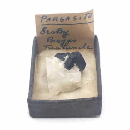 Pargasite, Ersby, Pargas, Finlande.