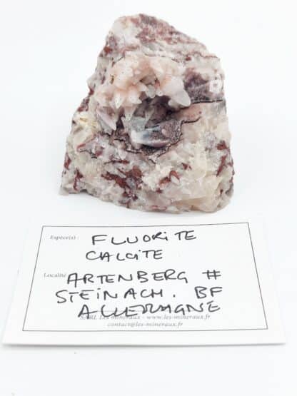 Fluorite et calcite, carrière d’Artenberg, Steinach, Allemagne.