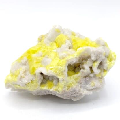 Soufre natif et Aragonite, Caltanissetta, Sicile, Italie.