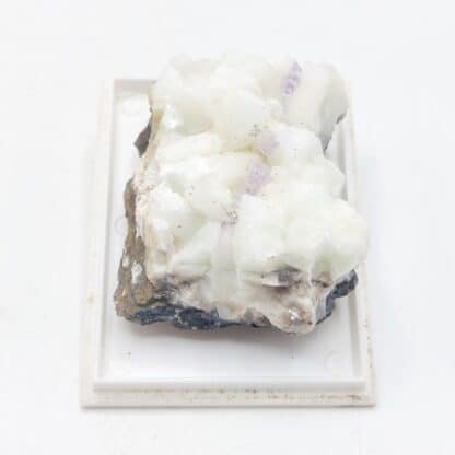 Fluorine violette sur Calcite, Propiac, Drôme.