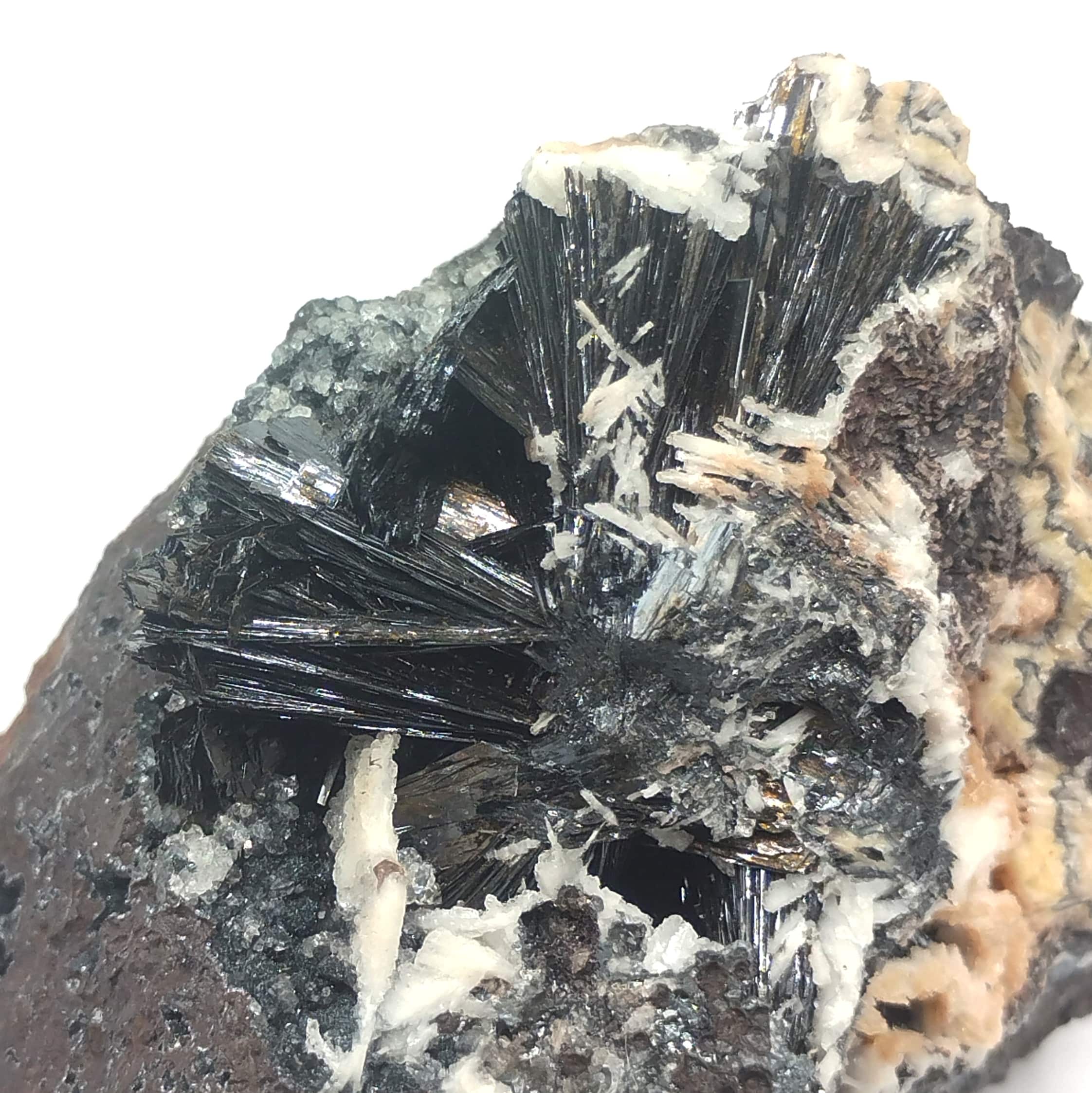 Goethite & Baryte, Les Redoutières, Chaillac, Indre.