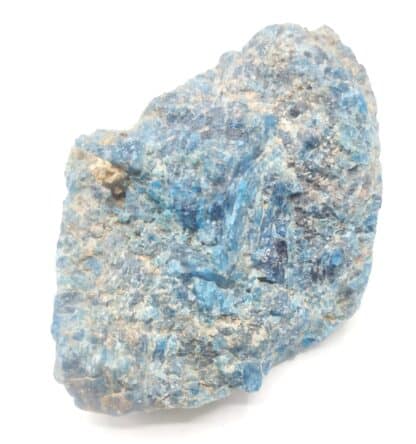 Apatite bleue, Madagascar.