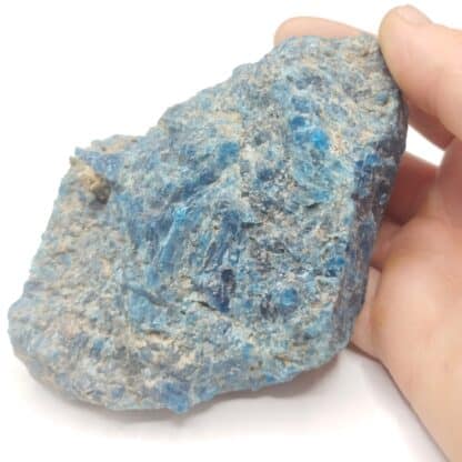 Apatite bleue, Madagascar.